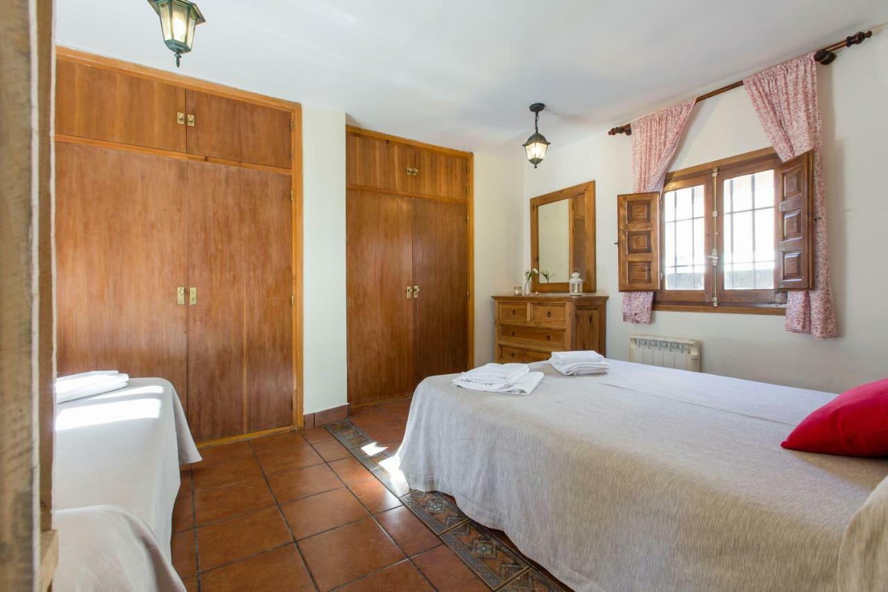La Chova Villa Piedralaves Exterior photo